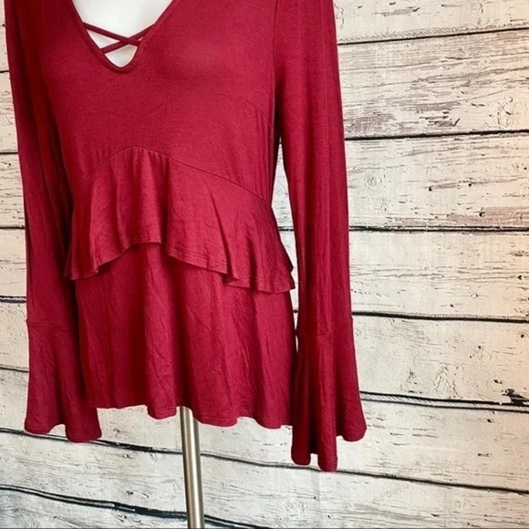 ANDREE BY UNIT Red Ruffled Bell Sleeve Blouse - Picture 5 of 5